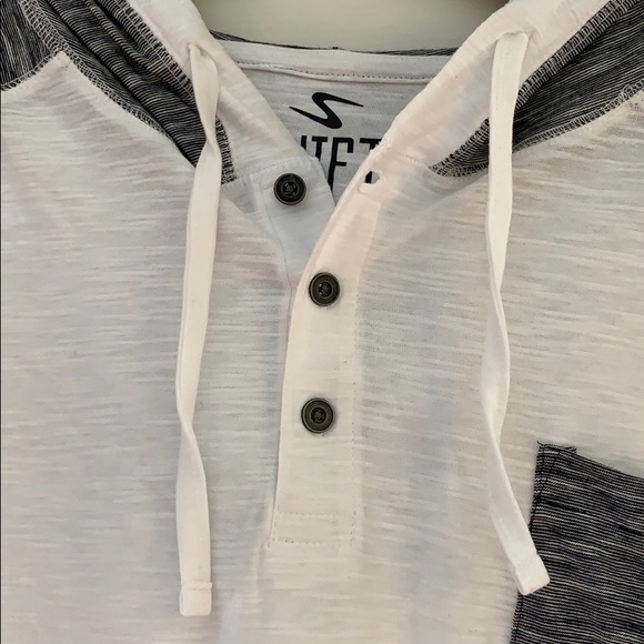 Swift Hoodie PullOver Short Sleeve Shirt - Picture 5 of 6